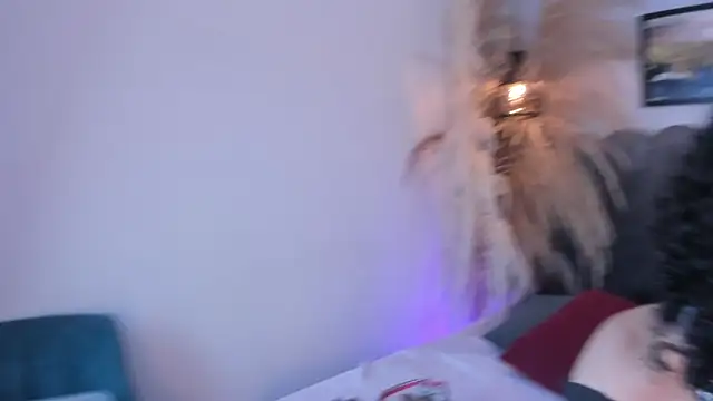 Dark nina  online show from 12/01/25, 03:22