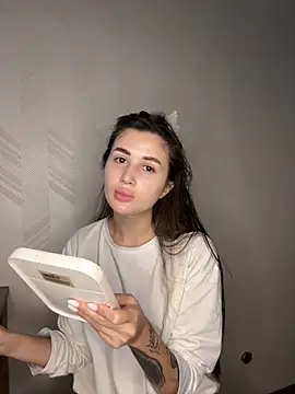 vexlana online show from 10/17/25, 12:30