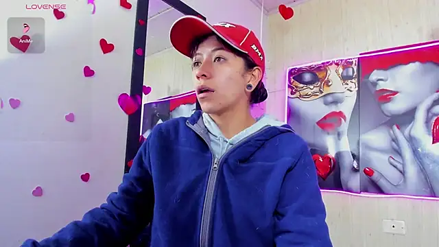 Raven Rouge  online show from 03/18/26, 08:34