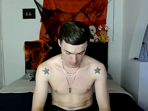 Snapshot of Ken_bigcock77 chatting on 11/01/25, 11:40 Ken bigcock77 online show from 11/01/25, 11:40