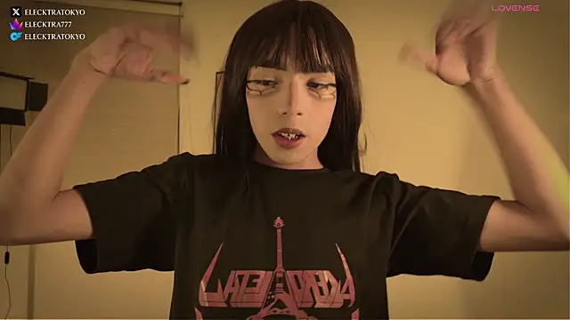 alexxatokyo online show from 11/28/25, 12:57