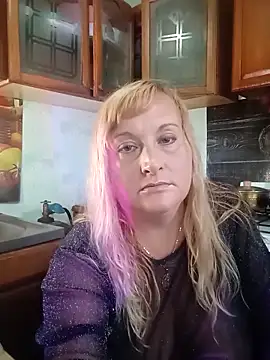 XHelenaX90 online show from 10/19/25, 12:28