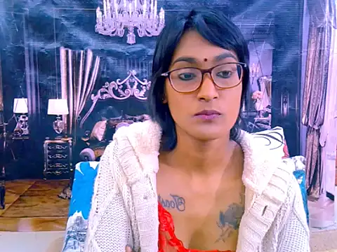 Snapshot of IndianRebel4u2Luv chatting on 06/24/26, 06:23 IndianRebel4u2Luv online show from 06/24/26, 06:23