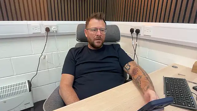 bilf1978 online show from 03/03/26, 06:52