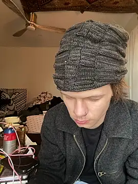 XanderOzzz online show from 02/12/26, 01:50