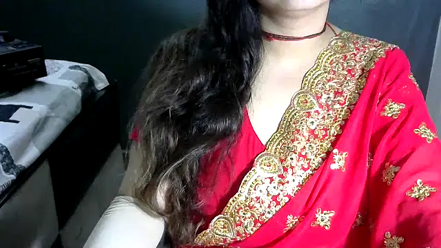 Snapshot of sexy_indianboobs chatting on 01/04/25, 08:59 sexy indianboobs online show from 01/04/25, 08:59