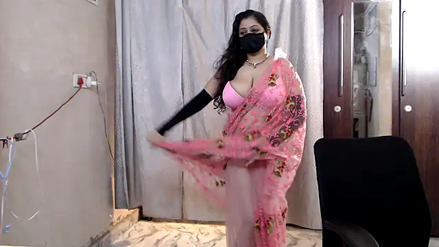 Snapshot of sexy_indianboobs chatting on 07/10/26, 11:02 sexy indianboobs online show from 07/10/26, 11:02
