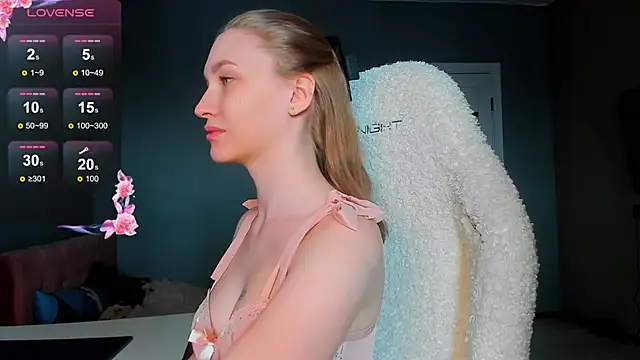 Snapshot of Ammi_bliss chatting on 11/19/25, 07:19 Ammi bliss online show from 11/19/25, 07:19