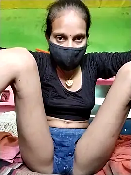 Snapshot of Punam_ji chatting on 03/16/26, 04:18 Punam ji online show from 03/16/26, 04:18