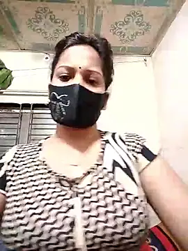 Payel 50 online show from 05/17/26, 07:54