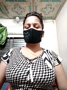 Payel 50 online show from 05/19/26, 02:34