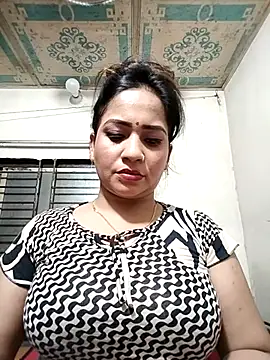 Payel 50 online show from 06/01/26, 04:09