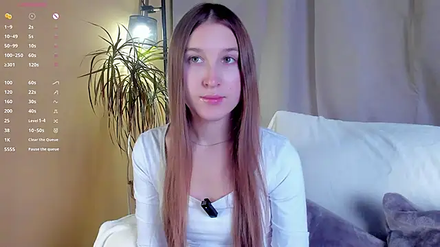 NanaMertins online show from 11/25/25, 01:05