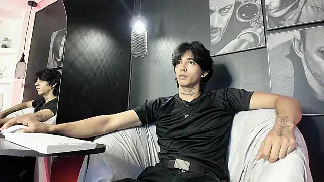 jett savage online show from 10/06/25, 01:41