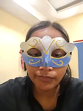 Snapshot of rimasharma_10 chatting on 09/20/25, 05:36 rimasharma 10 online show from 09/20/25, 05:36