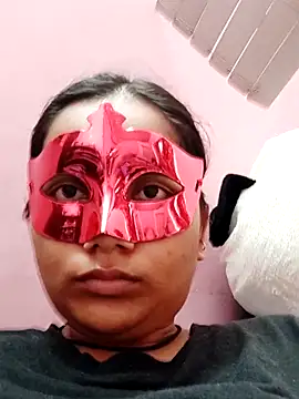 Snapshot of rimasharma_10 chatting on 05/23/26, 03:01 rimasharma 10 online show from 05/23/26, 03:01