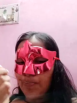 Snapshot of rimasharma_10 chatting on 05/23/26, 05:06 rimasharma 10 online show from 05/23/26, 05:06