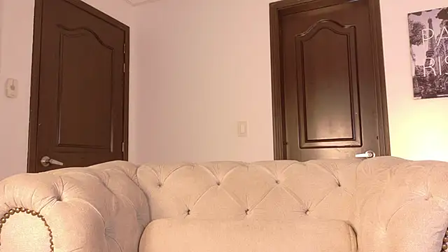 Snapshot of JothaFit chatting on 11/01/25, 01:46 JothaFit online show from 11/01/25, 01:46