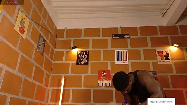 Snapshot of JothaFit chatting on 02/20/26, 11:11 JothaFit online show from 02/20/26, 11:11