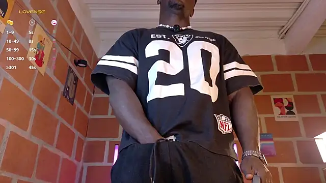 Snapshot of JothaFit chatting on 04/09/26, 01:49 JothaFit online show from 04/09/26, 01:49