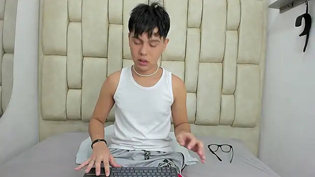 Felipe Cold online show from 09/11/25, 02:11