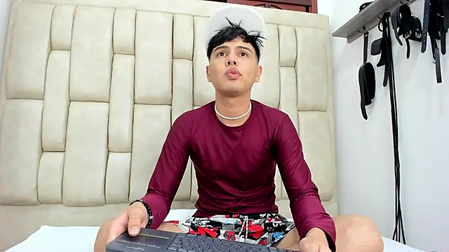 Felipe Cold online show from 09/21/25, 02:24