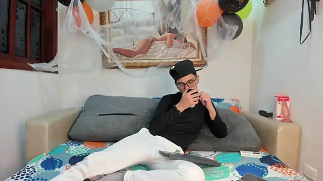 Felipe Cold online show from 10/28/25, 02:37