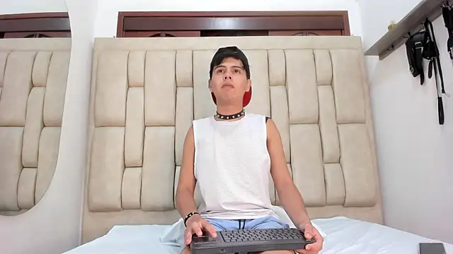 Felipe Cold online show from 12/23/25, 02:20