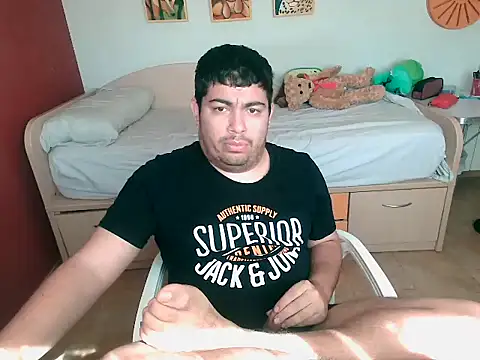 Snapshot of Martigato3 chatting on 09/19/25, 01:34 Martigato3 online show from 09/19/25, 01:34