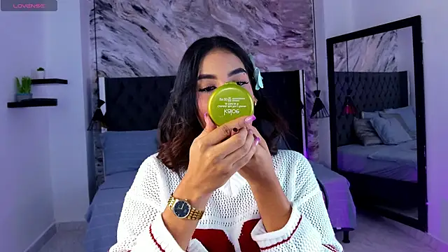 Snapshot of kitty_collins_ chatting on 04/13/26, 11:16 kitty collins online show from 04/13/26, 11:16