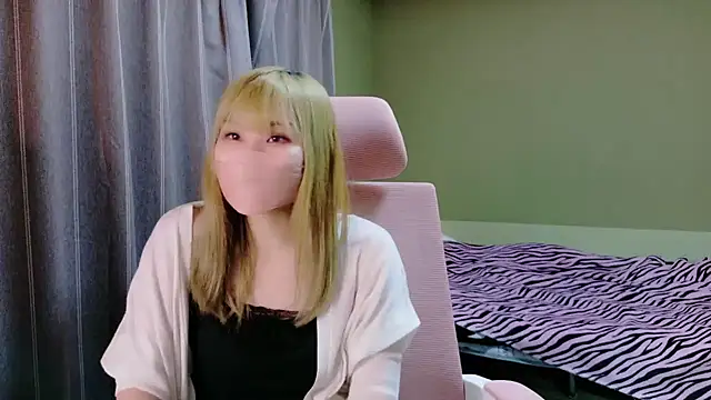 miyu0002 online show from 09/28/25, 01:38