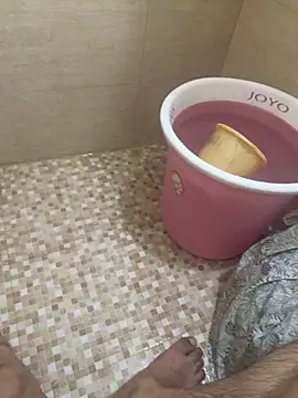 saumon3022 online show from 10/04/25, 06:00