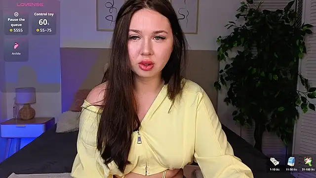 Snapshot of Blush_Beauty__ chatting on 04/12/26, 07:41 Blush Beauty online show from 04/12/26, 07:41