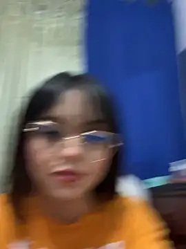 Snapshot of Clara_Luu chatting on 06/17/26, 02:25 Clara Luu online show from 06/17/26, 02:25