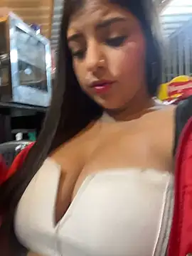 Isaa-Sweet online show from 11/26/25, 10:16