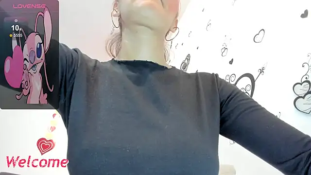 Snapshot of anastasia_tuya chatting on 09/20/25, 01:39 anastasia tuya online show from 09/20/25, 01:39