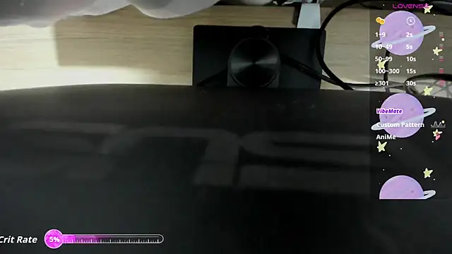 Snapshot of pretti_scarlett chatting on 06/19/26, 01:26 pretti scarlett online show from 06/19/26, 01:26