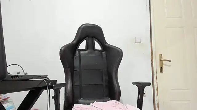 Venus2029 online show from 12/02/25, 07:36