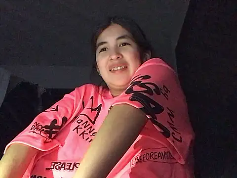 Snapshot of hika1373 chatting on 03/02/26, 02:13 hika1373 online show from 03/02/26, 02:13