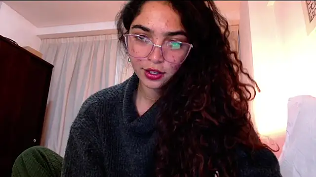 Ariagal online show from 09/17/25, 09:16