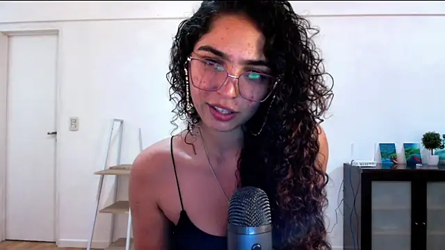 Ariagal online show from 10/10/25, 09:36