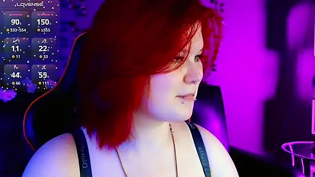 fillisfox  online show from 09/26/25, 03:27