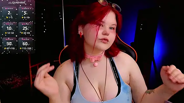 fillisfox  online show from 11/07/25, 03:45