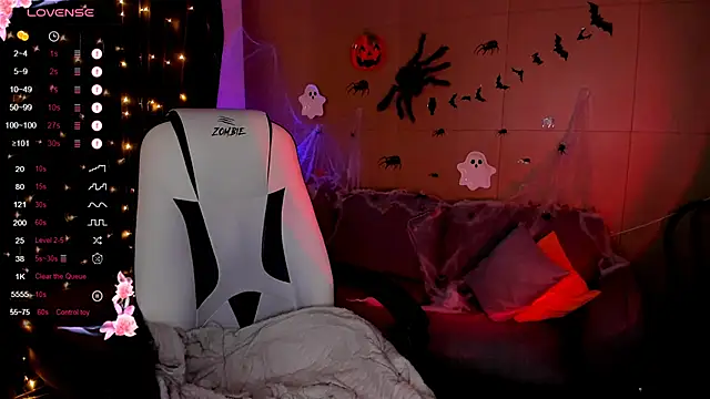 AnyaTaylor  online show from 10/29/25, 06:04