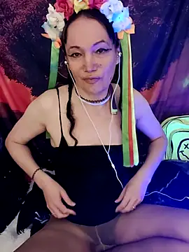 Tselka online show from 10/10/25, 10:09