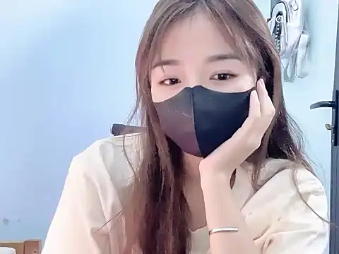 Tinaa-22 online show from 09/17/25, 02:52