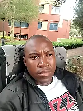 Snapshot of shebeshid chatting on 01/17/26, 04:11 shebeshid online show from 01/17/26, 04:11