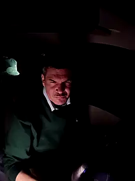 twitshe online show from 11/22/25, 09:14