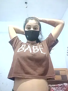 Snapshot of Hot-Soniya733 chatting on 10/29/25, 05:47 Hot-Soniya733 online show from 10/29/25, 05:47