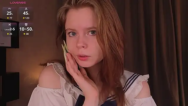 Snapshot of JulietteRain chatting on 09/28/25, 05:29 JulietteRain online show from 09/28/25, 05:29